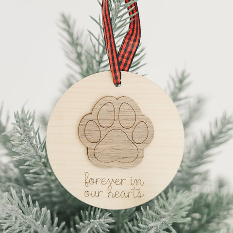 Heartfelt Remembrance: Personalized Custom Dog Paw Sympathy Ornament - Customize this special ornament with your beloved dog's name, creating a touching keepsake to honor their memory. A gentle tribute to the paw prints left on your heart during times of sympathy.