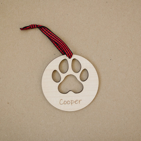 Cherished Memories: Personalized Custom Dog Paw Memorial Ornament - Honor your canine companion with a unique touch. Customize with your dog's name, creating a heartfelt keepsake to celebrate their enduring spirit and love in your home.