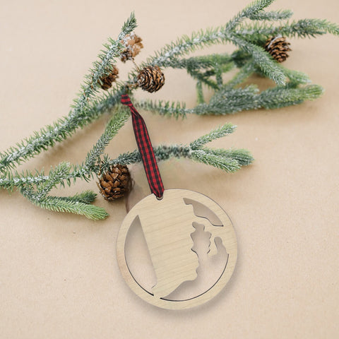 Rhode Island Border Ornament