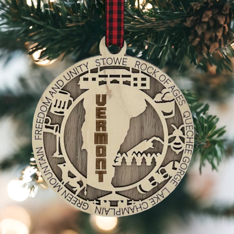 Add a touch of Green Mountain magic to your tree! Introducing the Vermont State Highlights Ornament—a miniature masterpiece celebrating the charm of the northeast. Capture the spirit of the season with a touch of New England enchantment!