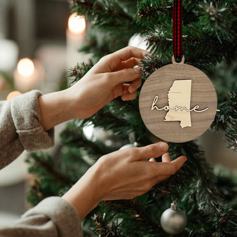 Mississippi Home Cursive Ornament