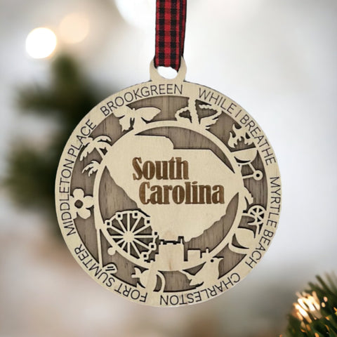 Palmetto State pride for your holiday! Introducing the South Carolina State Highlights Ornament—a charming tribute to the coast and culture. Elevate your decor with a touch of southern warmth.